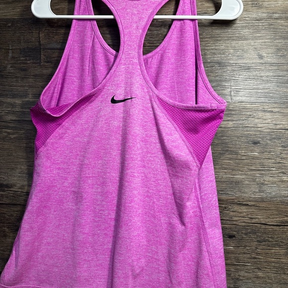 Nike Pink Athletic Fitted Tank Top - Picture 3 of 7